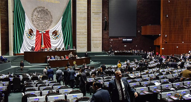 Diputados aprueban eliminar fuero a presidente y funcionarios