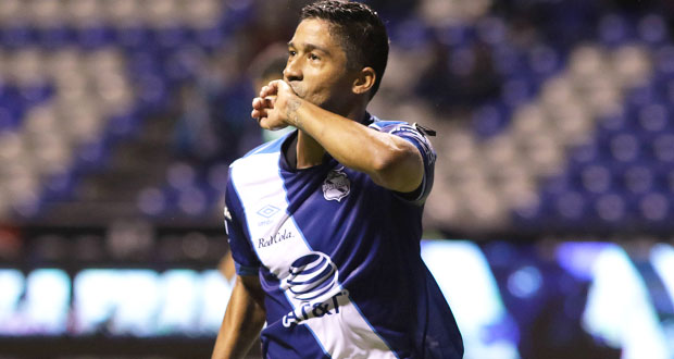 Club Puebla da la campanada y derrota al León