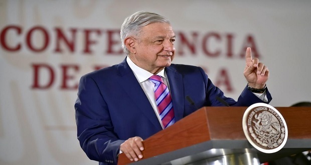 AMLO insta a BUAP y universidades públicas a usar recursos transparentemente