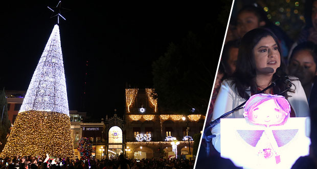 Al encender árbol navideño, Rivera dice que 2019 dejó proceso de evolución