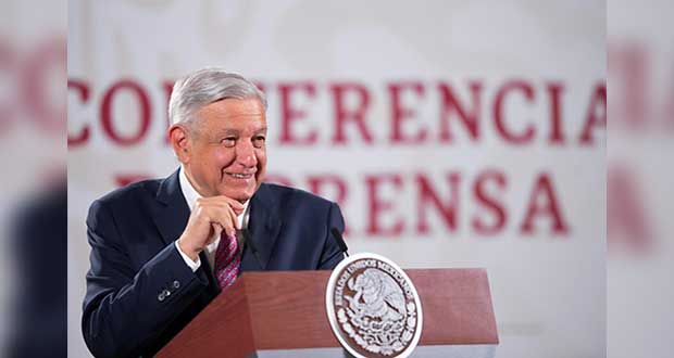 En la democracia debe haber crítica; no habrá censura: AMLO