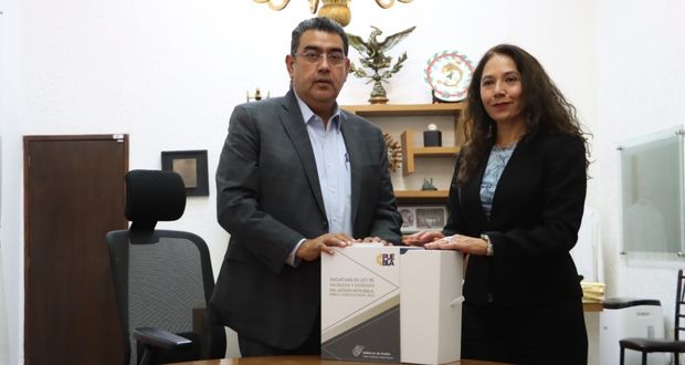 Recibe Congreso del Estado proyecto del Paquete Económico de Puebla 2023