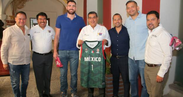 Sergio Salomón respalda a Selección Mexicana de Basquetbol.