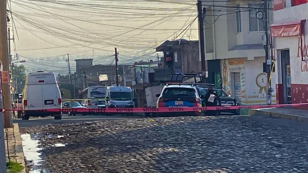 Tras balacera, localizan restos humanos en hieleras de la colonia 10 de Mayo