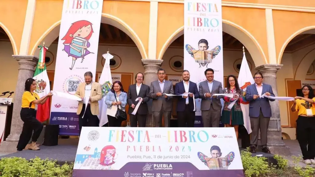 Así arranca Fiesta del Libro 2024 con talleres, venta de libros y conferencias