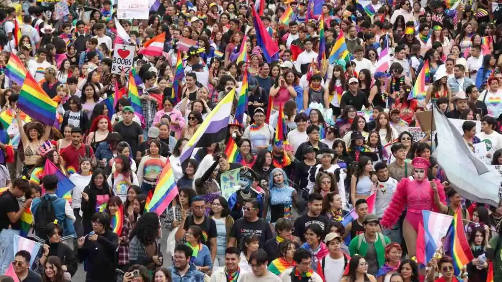 En Marcha LGBT+, asistentes demanda dar visibilidad a la diversidad