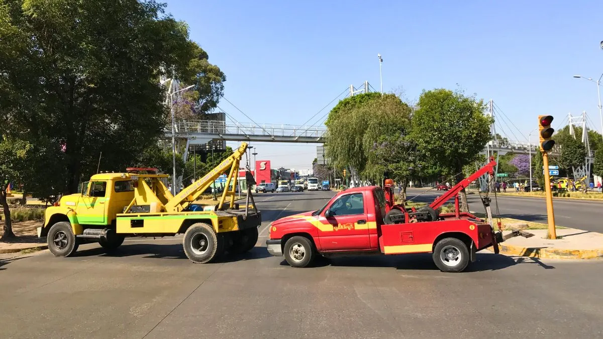 Lanzan convocatoria para concesiones de grúas en Puebla; cierra 26 de agosto