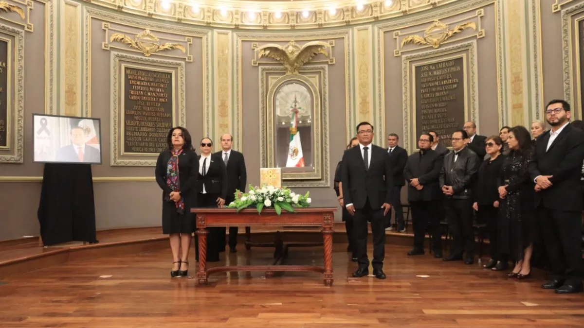 Rinden homenaje póstumo a Carlos Navarro Corro, fundador del PSI