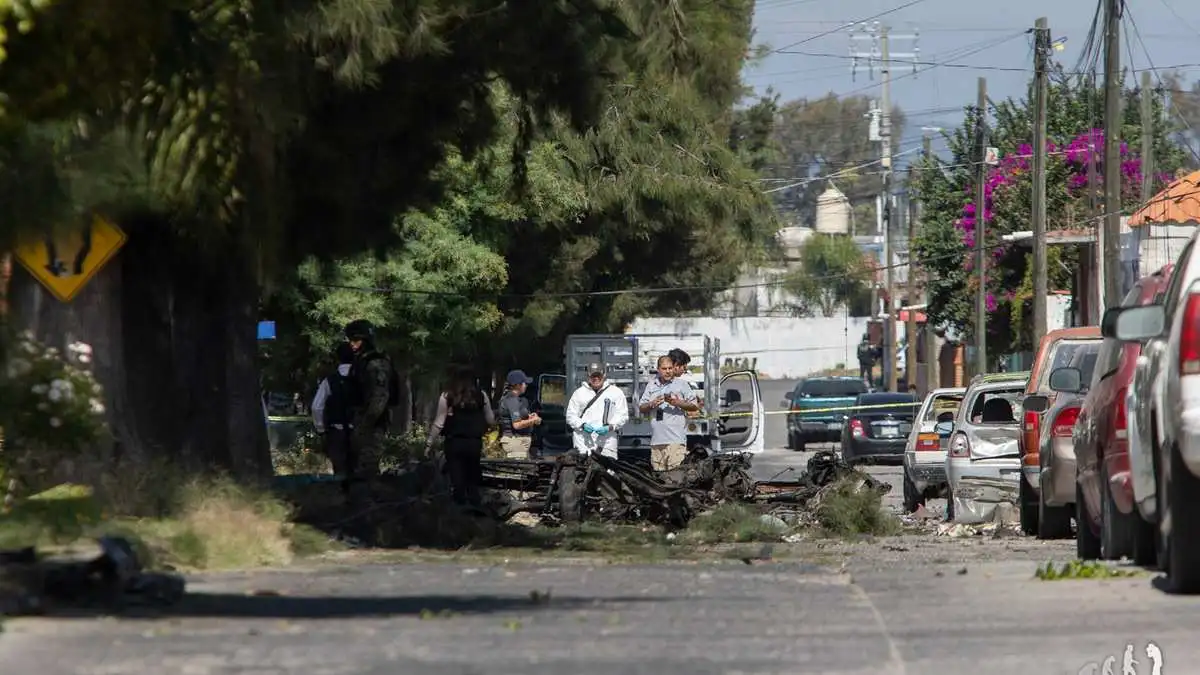 Explosiones de coche bomba en Guanajuato, no es terrorismo: Sheinbaum