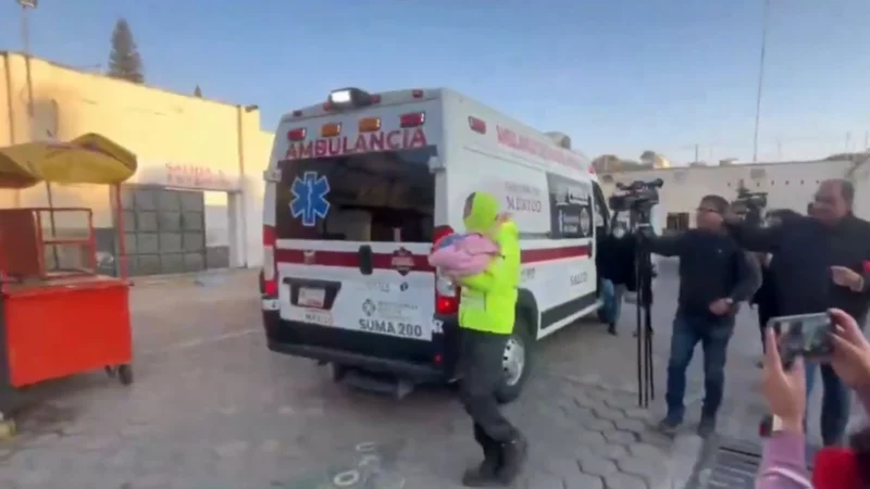 Joven da a luz en baños de terminal de autobuses Puebla - Cholula